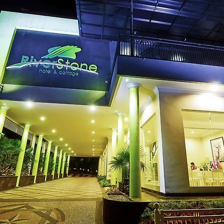Riverstone Hotel & Cottage Batu  Exterior foto