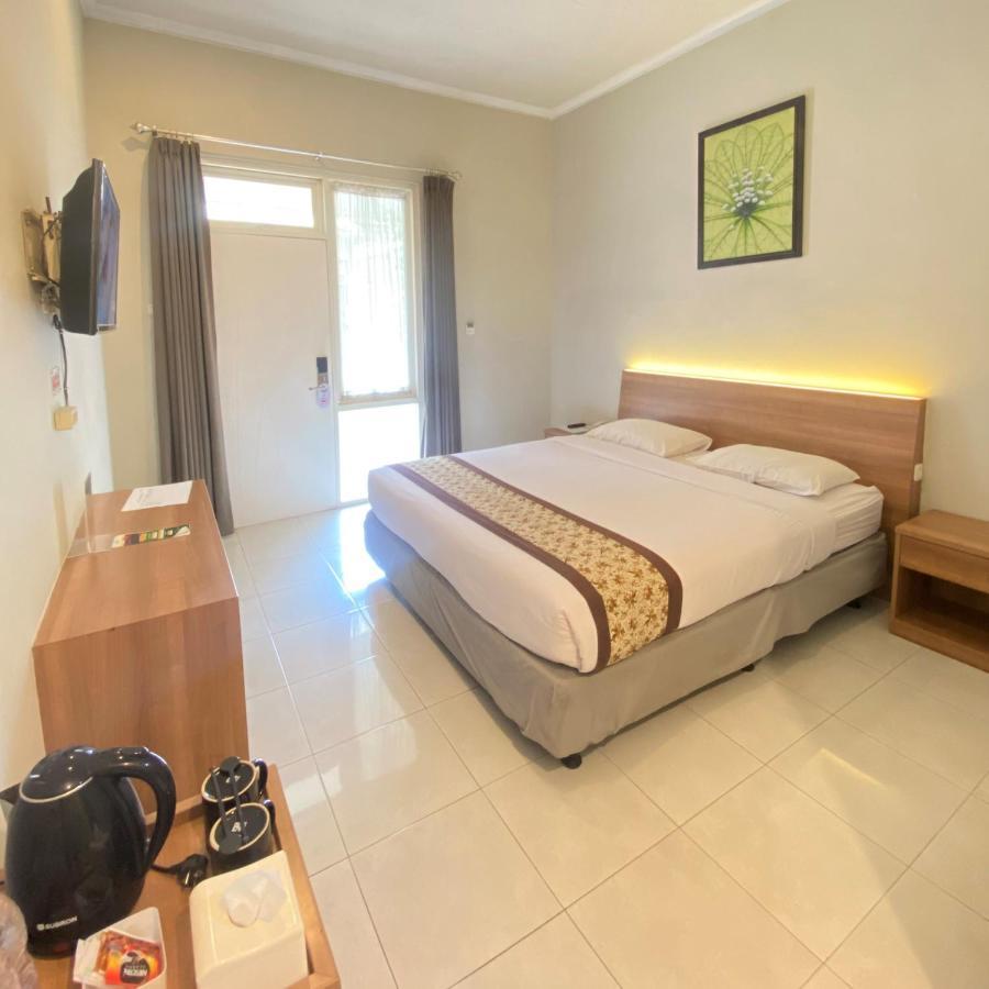 Riverstone Hotel & Cottage Batu  Exterior foto