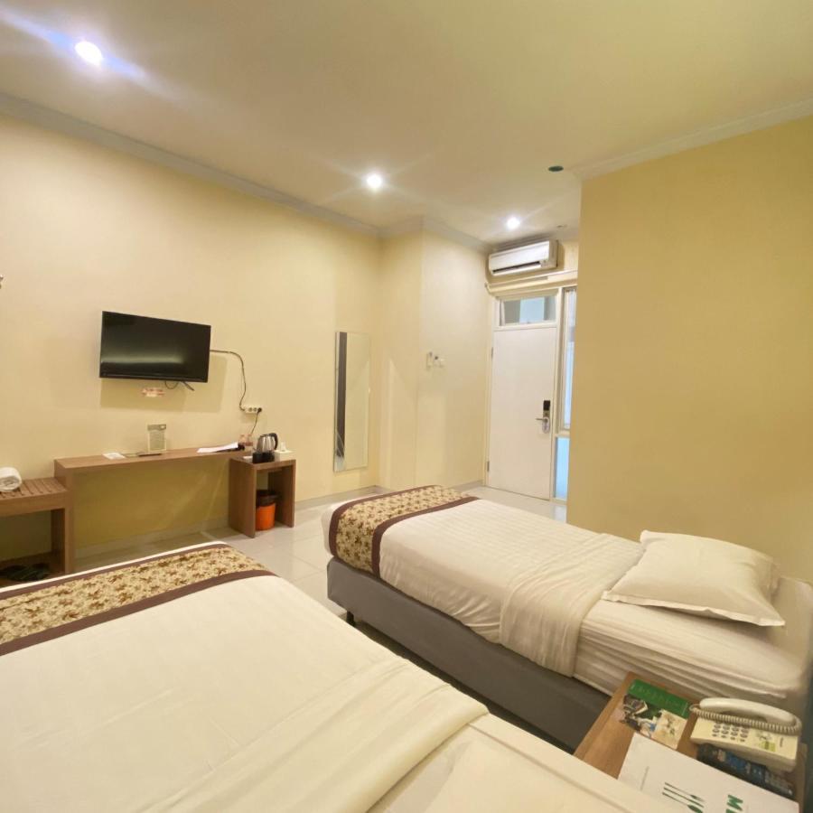 Riverstone Hotel & Cottage Batu  Exterior foto
